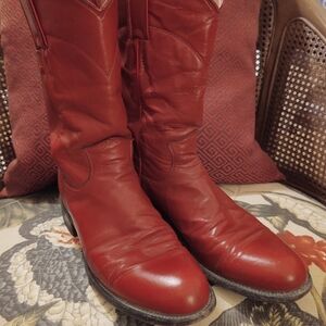 EUC Justin Roper Cowboy Boots. Cherry Red! Women's 7
